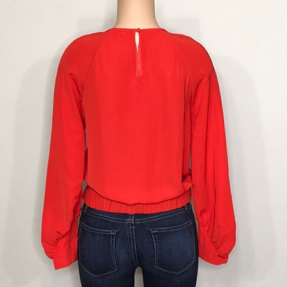 Red stretch blouse. New - Picture 6 of 10